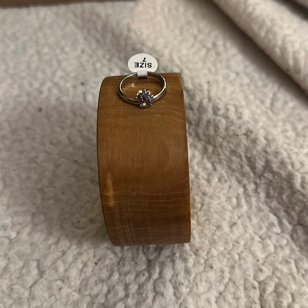 Fragrant Jewels Carnival Ring
